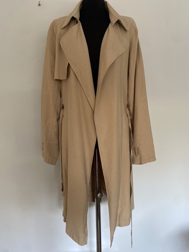 New look camel - look,