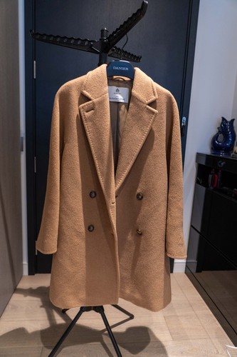 Aritizia slouch coat - aritizia, mid