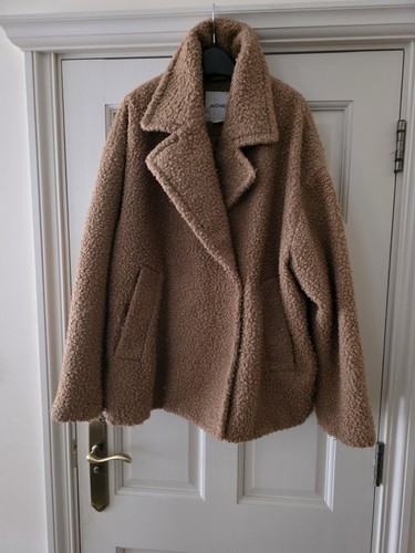 Monki oversized borg teddy - borg,