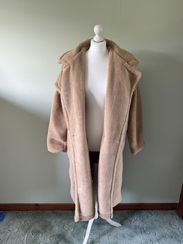 Pretty little thing long camel - pretty,
